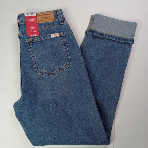 Signature by Levi Strauss & Co. Denim - Levi Strauss Women's Mid Rise Boyfriend Jeans Sz 2 26x26 Blue Dark Wash Stretch